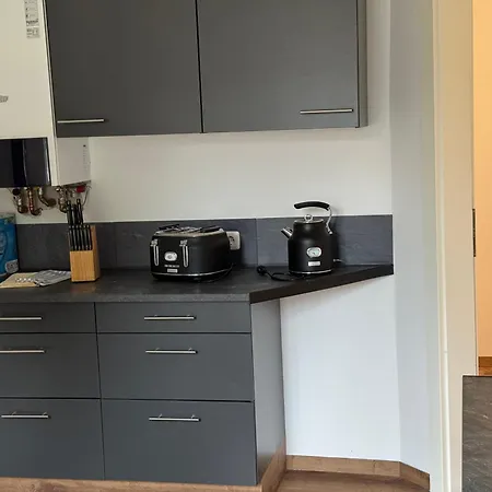 B16 City-apartment, Zentrales City-apartment Mit 4 Betten *