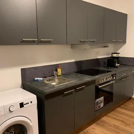 B16 City-apartment, Zentrales City-apartment Mit 4 Betten Hof (Bavaria)